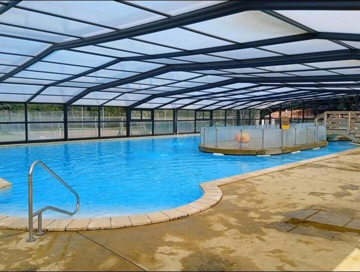 Le Kraken Hotel Aureilhan  Екстериор снимка